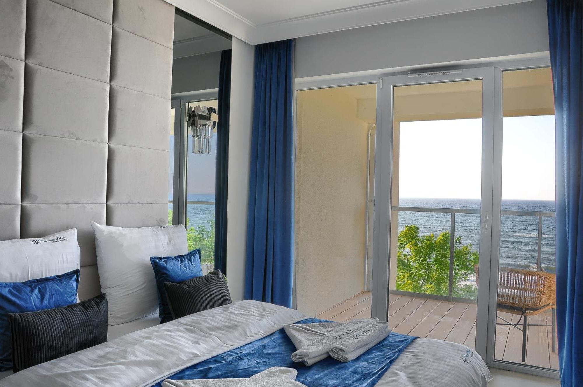 Apartament Z Widokiem Na Morze- Ustronie Apartments Nadmorski Luksus Apartamenty Ustronie Morskie Kültér fotó